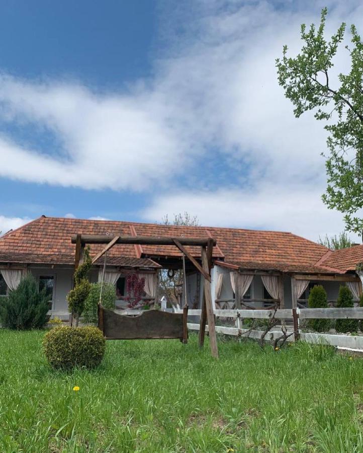Villa Lukash Yanoshi エクステリア 写真