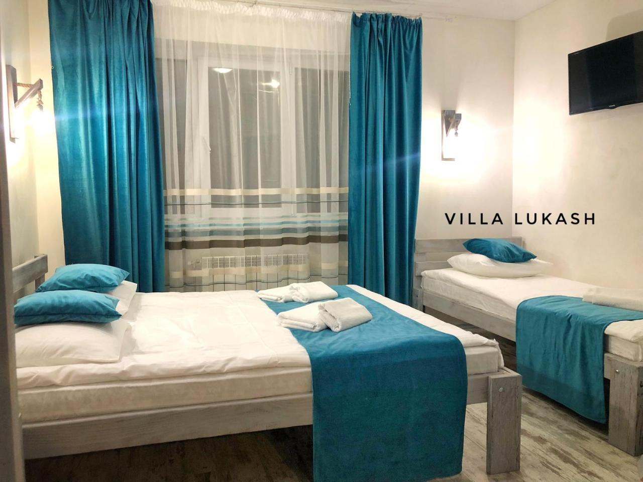 Villa Lukash Yanoshi エクステリア 写真